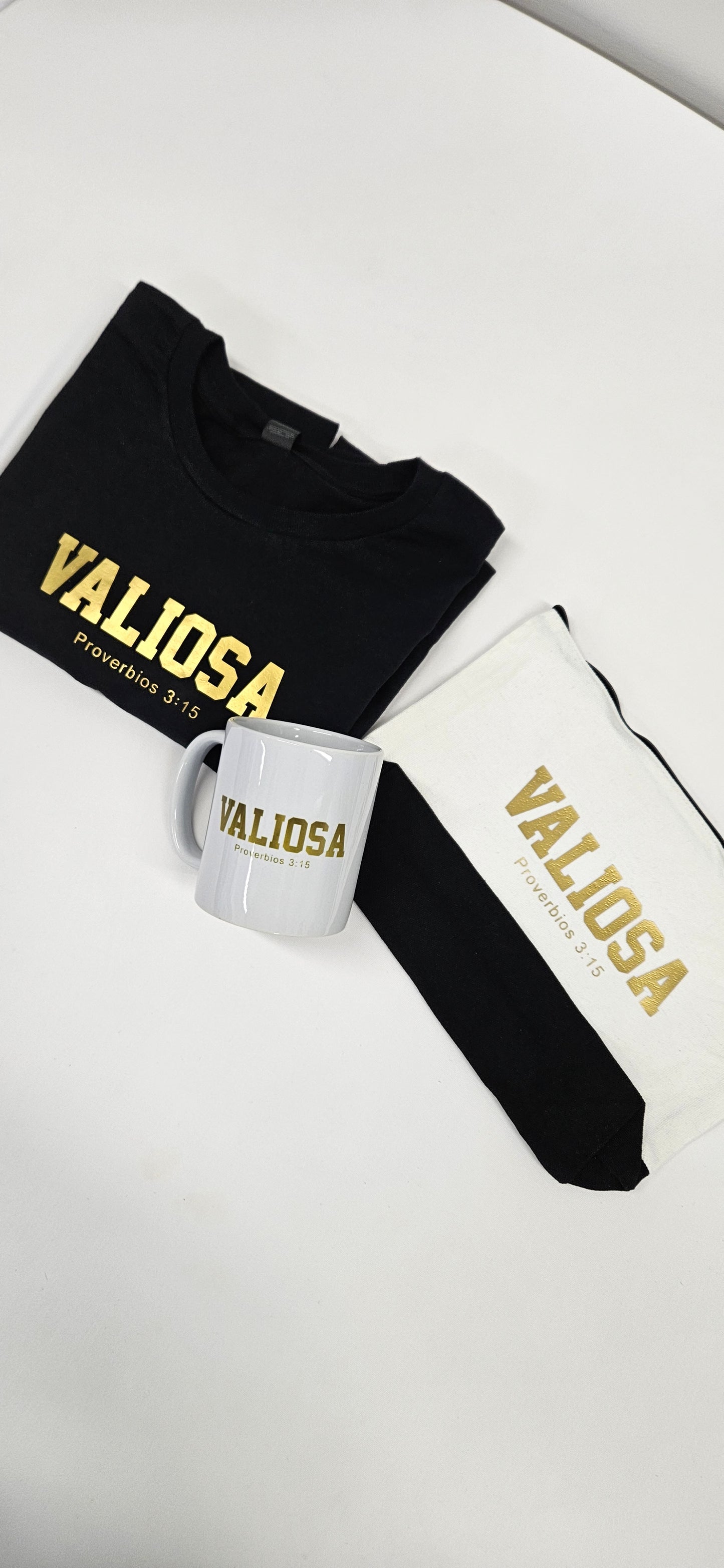 Giftbox (Tshirt +taza+bolso de cosméticos) incluye empaque personalizado y dedicatoria por dentro