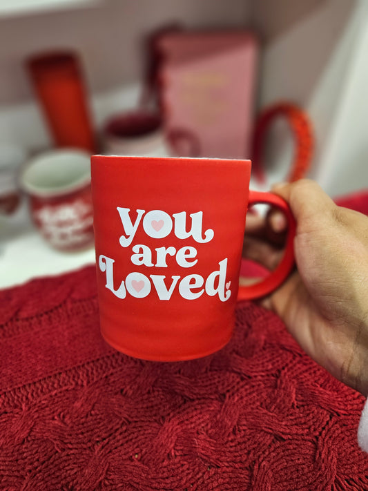 Taza de cerámica "You are loved"