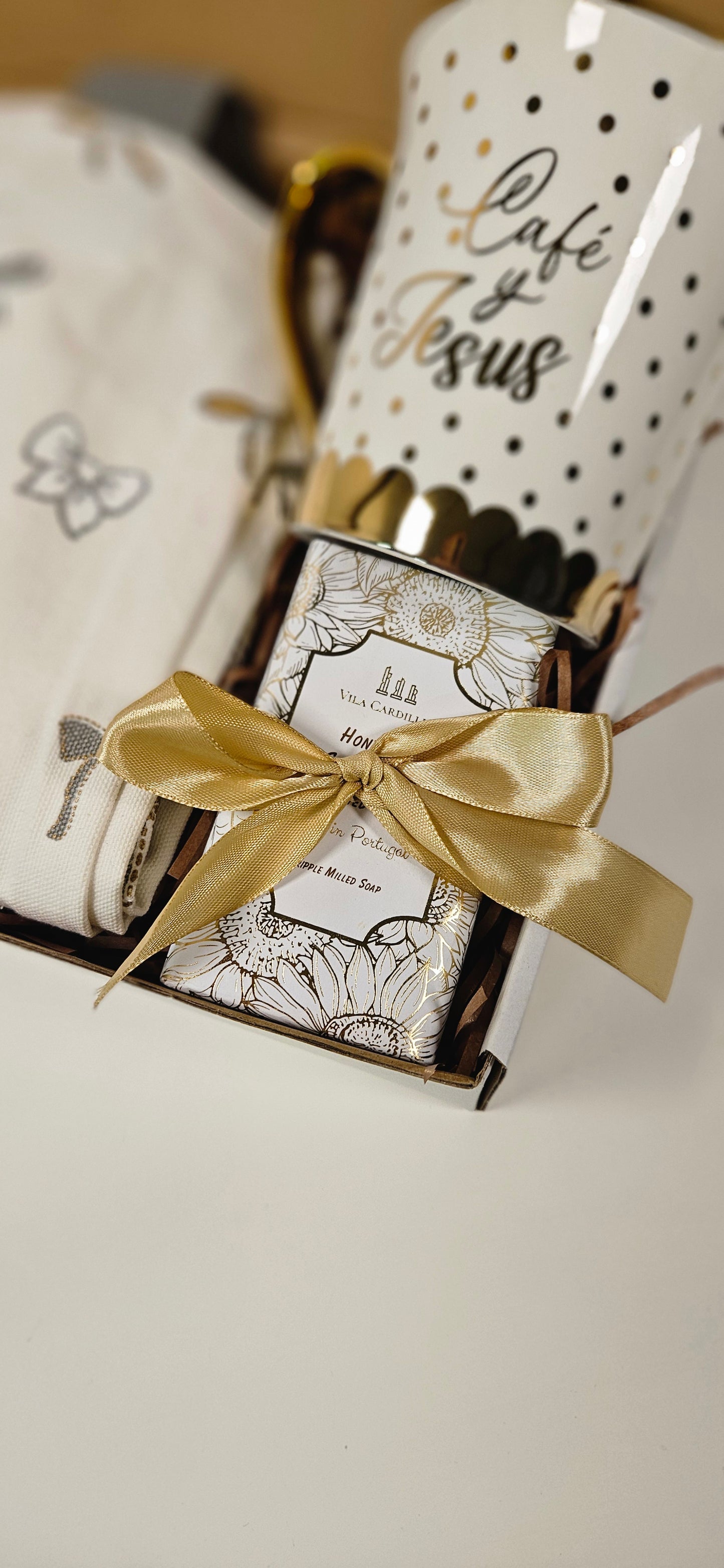 Giftbox "Taza+ bolso de tela para personalizar +Jabón
