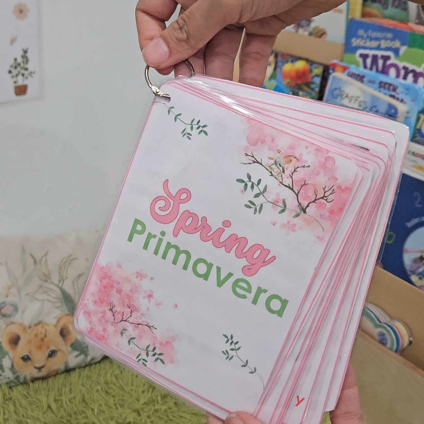 Tarjetas Educativas Bilingüe sobre la Primavera( formato PDF) 16 flashcards. Descarga inmediata. Imprimible en casa.