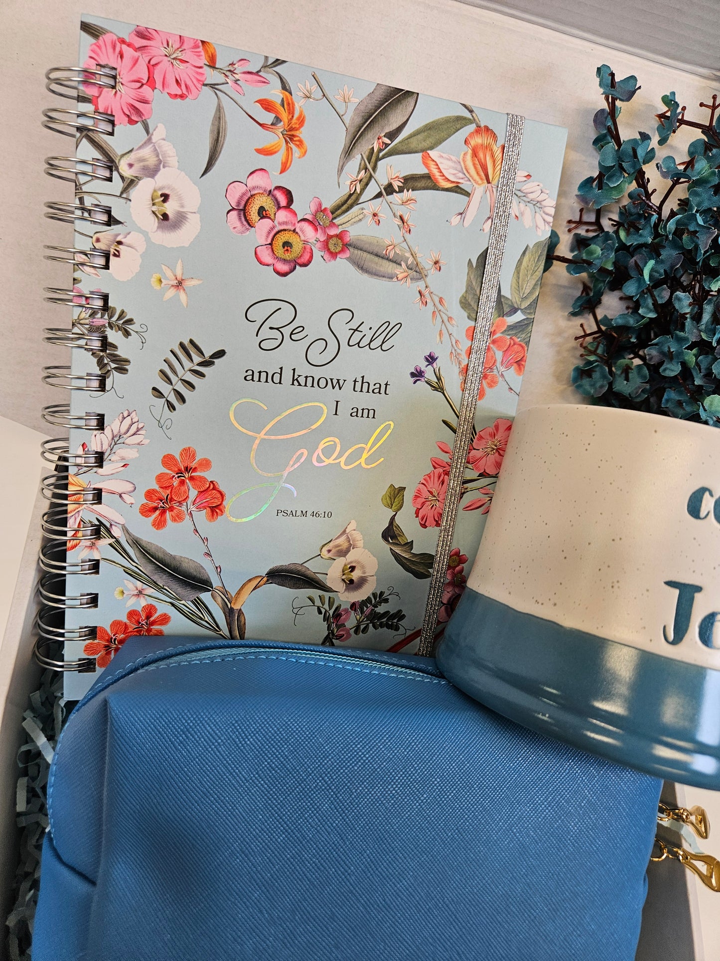 Giftbox "Libreta +taza grande +bolsa de cosméticos para personalizar"
